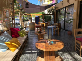 Rhodes Backpackers Boutique Hostel and Apartments - Dodekanes Rhodos